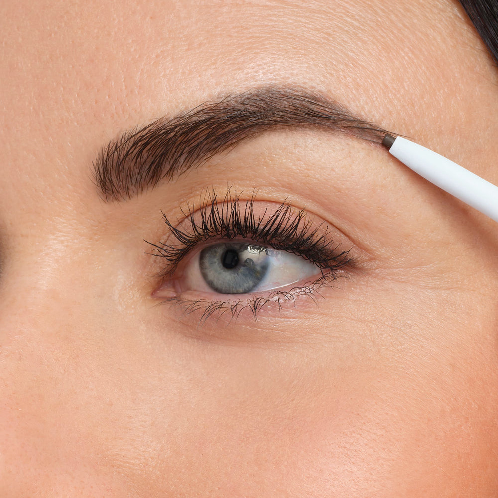 PureBrow de jane iredale: définition naturelle des sourcils et contrôle du volume.