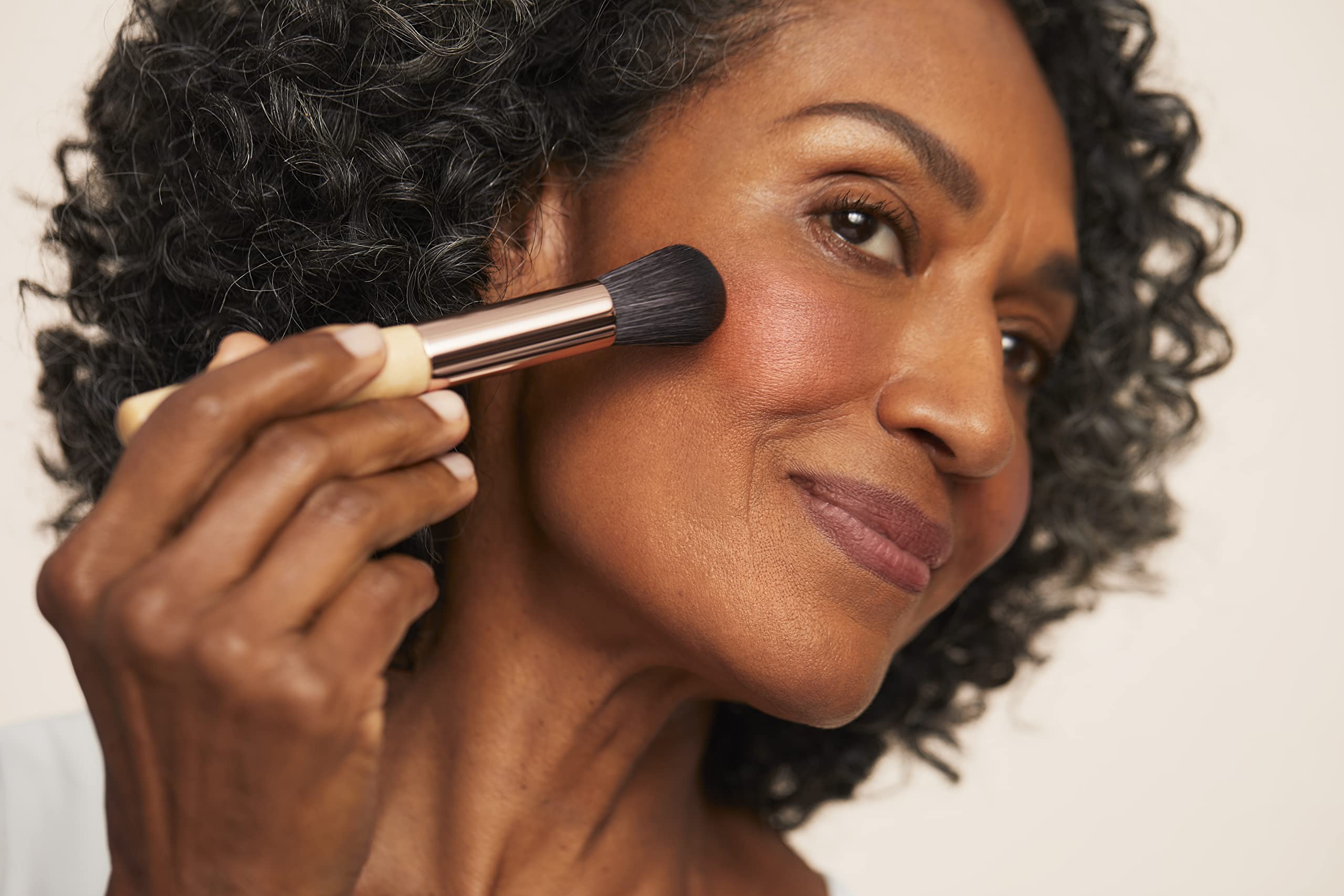 Jane Iredale PurePressed Blush – couleur pigmentée et tenue longue durée.