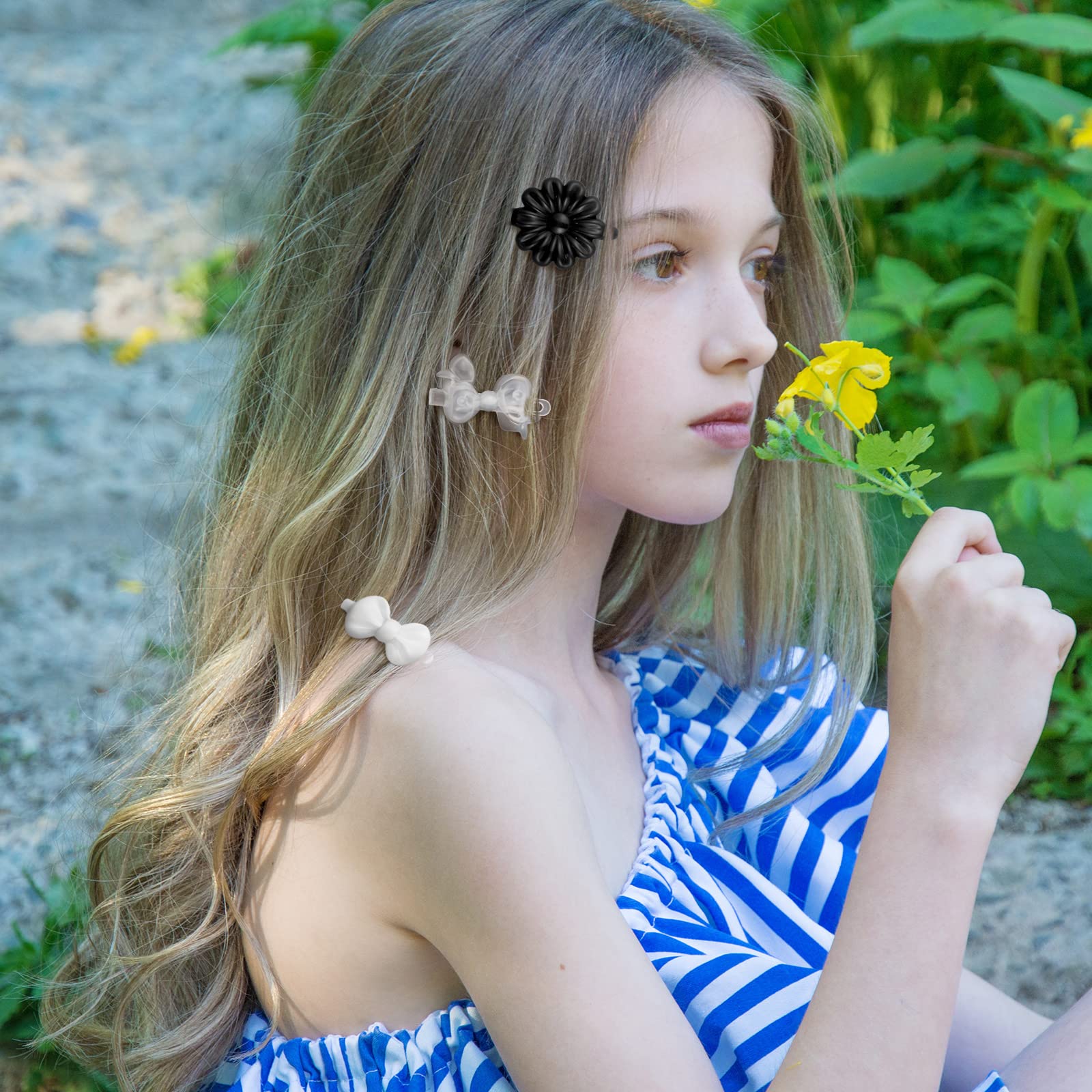 Pinces Janinka pour cosplay et fêtes, idéales pour accessoiriser les costumes.