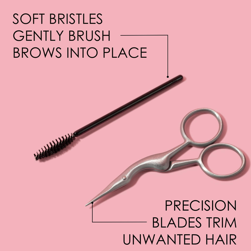 JAPONESQUE couper-sourcils-precis assure une taille ciblée et nette.