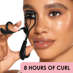 JAPONESQUE Pro Performance recourbe-cils volume-lisse offre un lifting sur cils naturels.