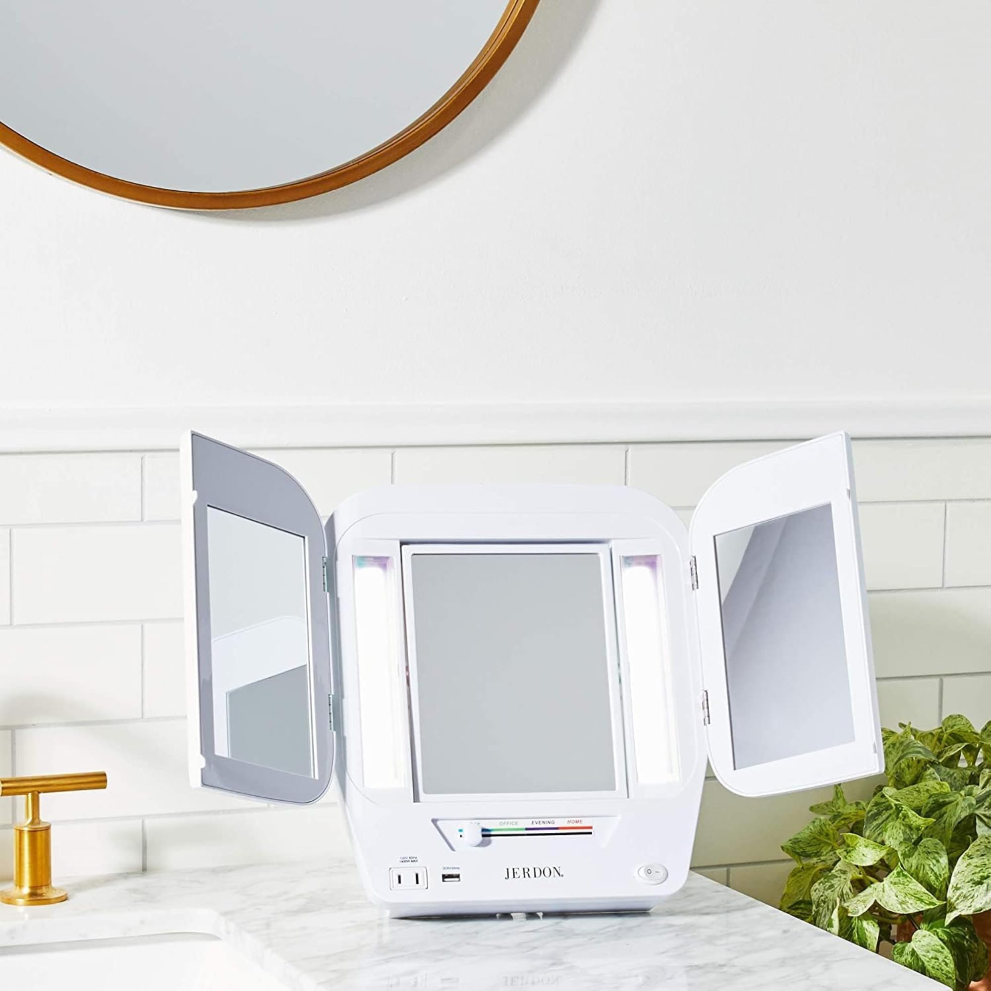 Base blanche du JERDON offre stabilité et harmonie avec votre décoration.