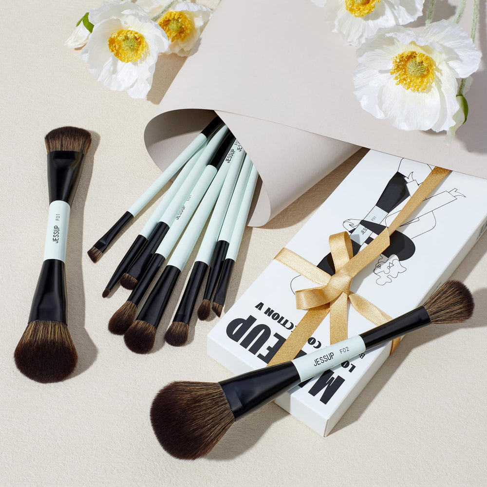 Coffret Jessup élégant offre un cadeau maquillage raffiné.