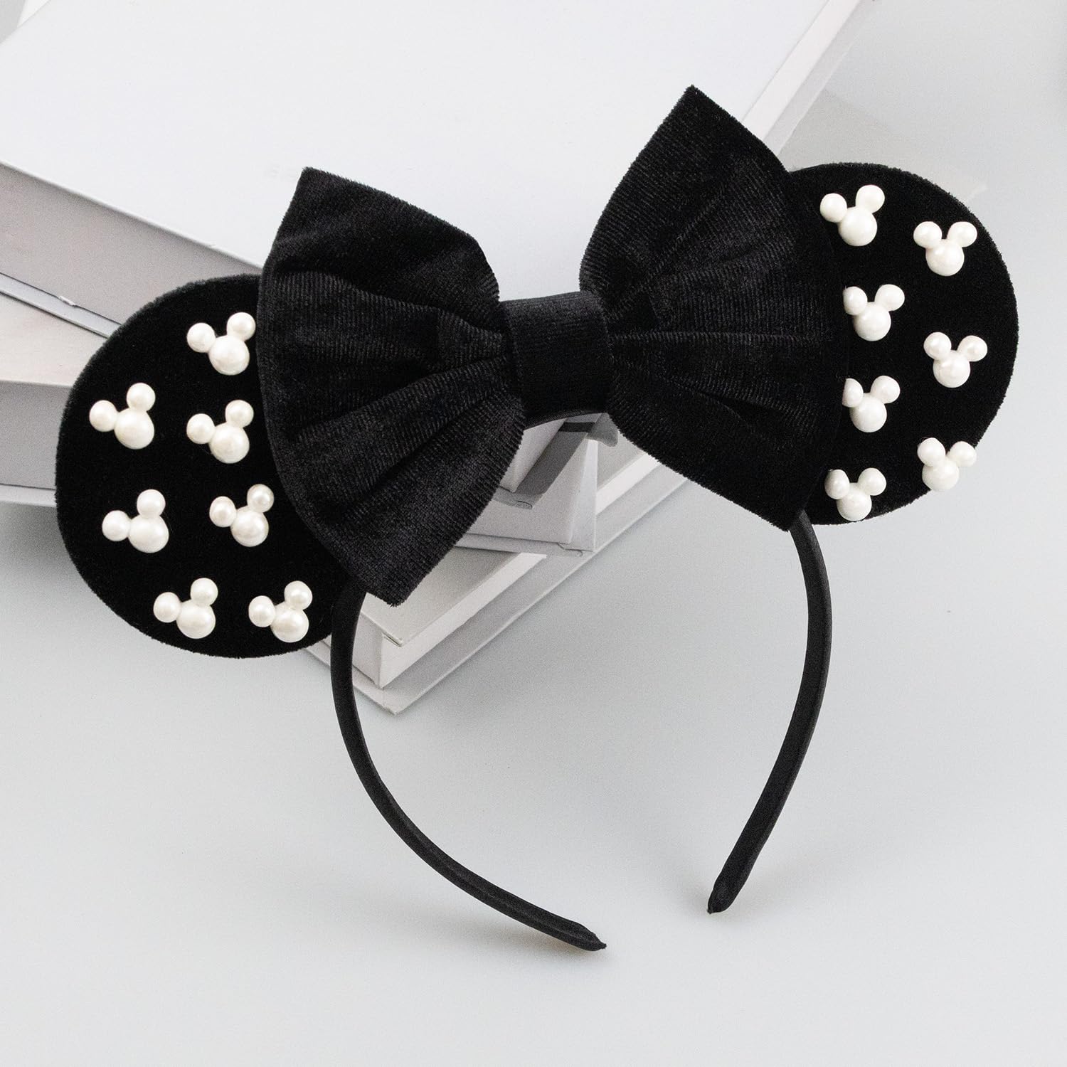 Bandeau cheveux velours noir JIAHANG, accessoire chic pour photos et sorties.