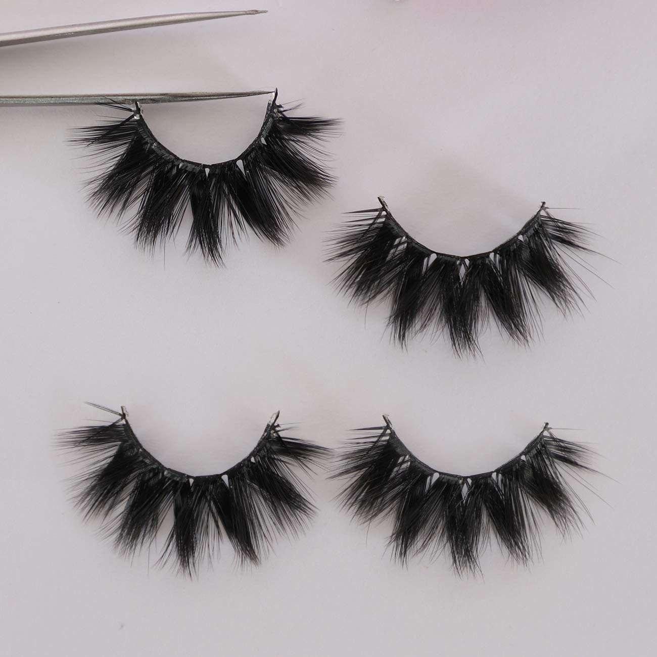 Cils JIMIRE réutilisables 3 à 5 fois pour une beauté durable et économique.