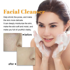 JISKG Glow Wash mousse légère facilitant l application et le massage facial