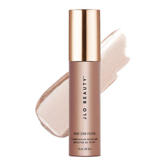 Flacon JLO BEAUTY Complexion Booster, éclat subtil pour visage et corps.