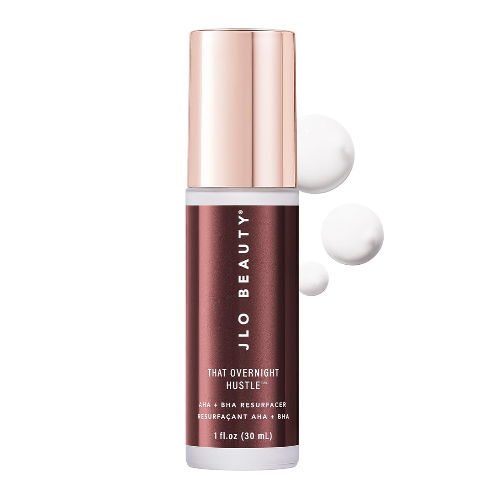 JLO BEAUTY – crème nocturne exfoliante dans le bocal, peau lisse au réveil.