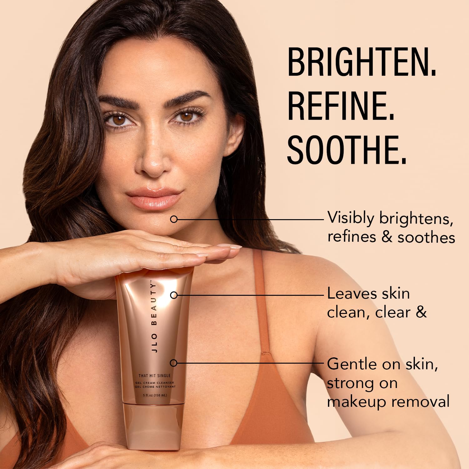 Texture gel qui se transforme en crème lors du massage par JLO BEAUTY
