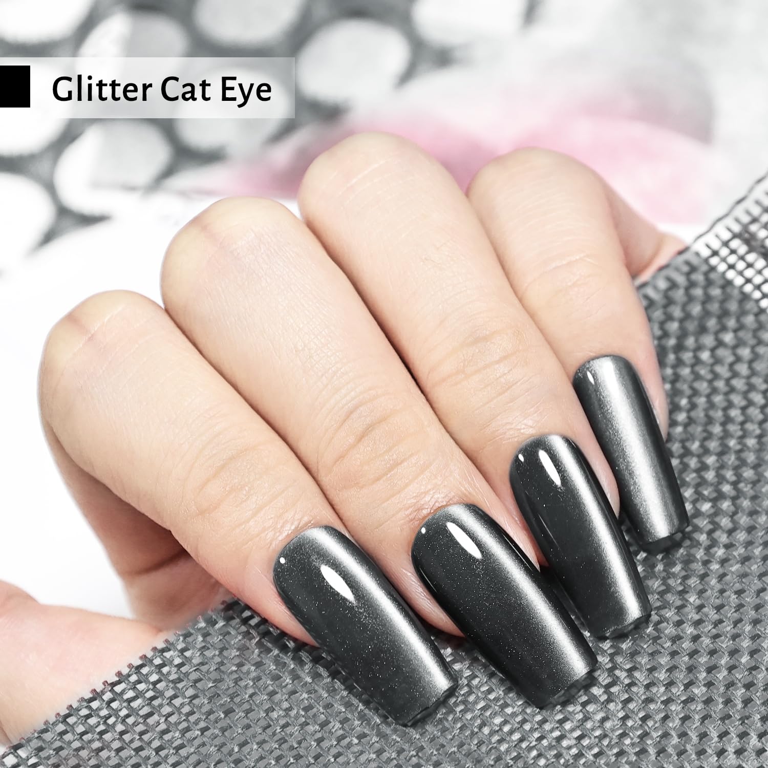 Base JODSONE prête à préparer l'adhérence des ongles