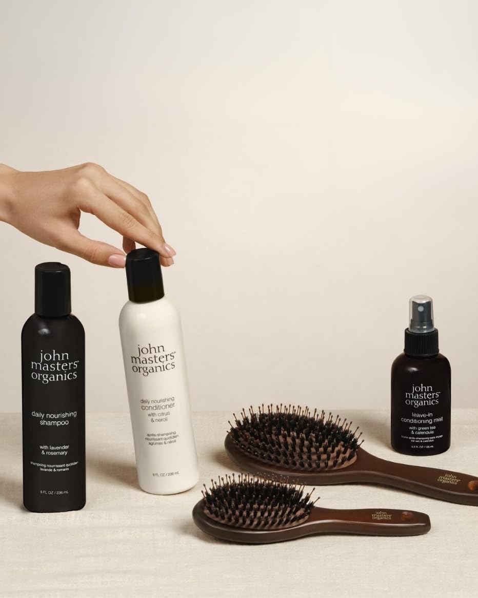 John Masters Organics Green Tea Calendula Mist: protection du cuir chevelu grâce au calendula bio.