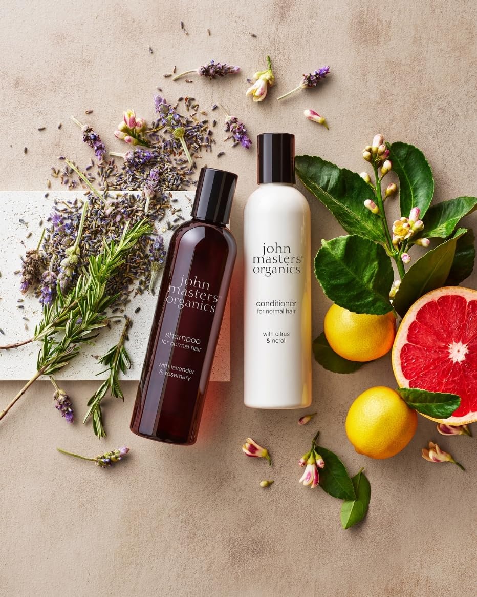 Mousse riche du Shampoing Nourrissant John Masters Organics Lavande Romarin