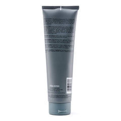 JOHNNY B. Fuddy Strong: texture mate parfaite pour un look naturel et contrôlé.