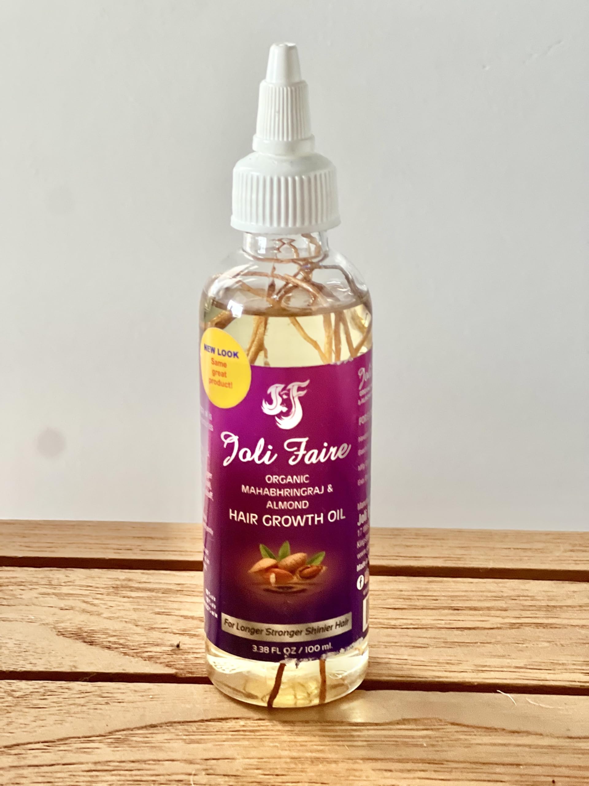 Huile Joli Faire Hair pour cheveux brillants et doux après utilisation.