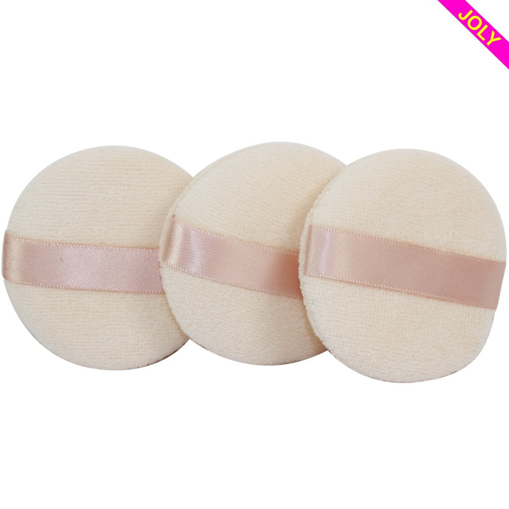Joly puff poudre-visage, dimension pratique 67x67x8 mm.