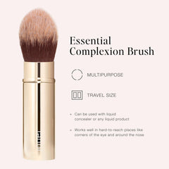 Brosse Jouer rétractable et compacte, pratique pour recharger votre routine maquillage.