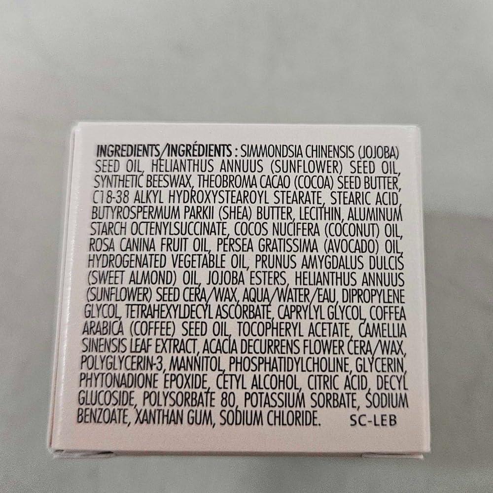 Jouer Luminize protège la barrière cutanée et atténue le gonflement.