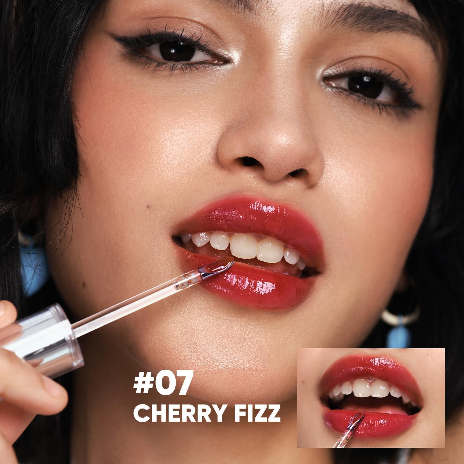 Application précise du gloss Ice Watery avec embout