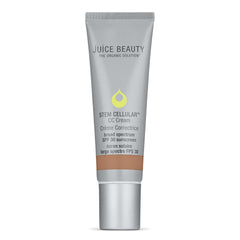 Juice Beauty Stem Cellular CC Cream SPF 30 Éclat Île, lueur légère sur le visage.