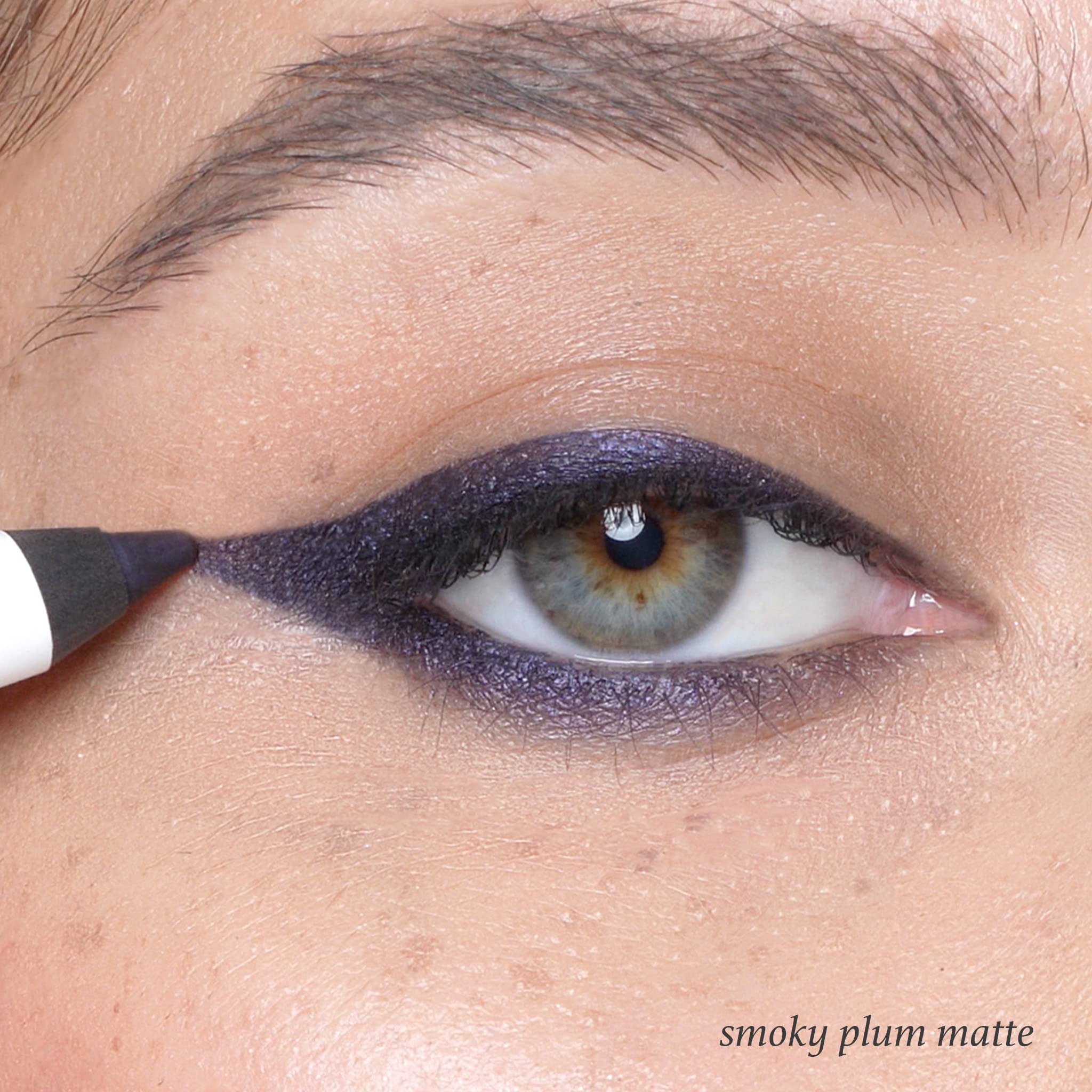 Julep Crayon Gel anti-transfert idéal en journée chargée