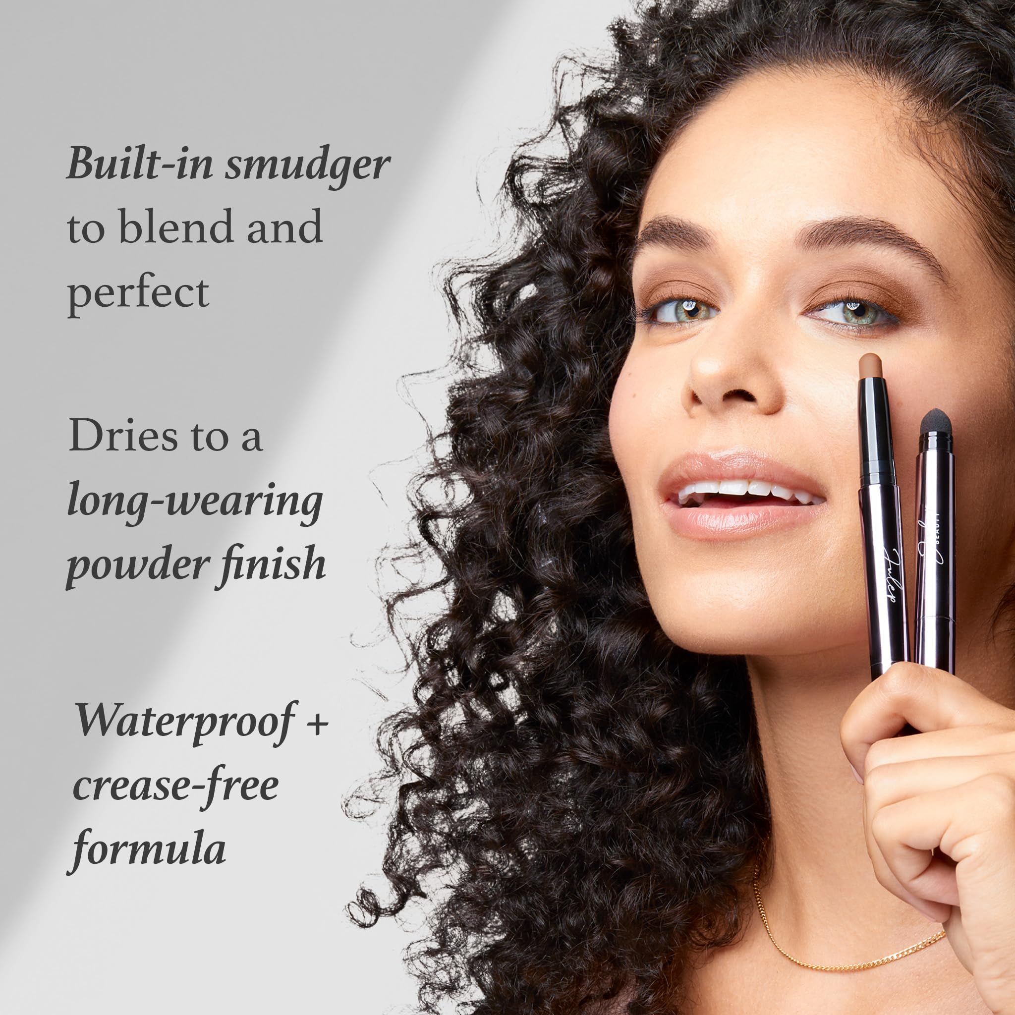 Julep Eyeshadow 101 Embout Smudge Integre – estompe précis et uniforme.