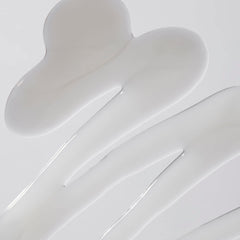 Aloe vera dans JVN Embody hydrate le cuir chevelu et les longueurs.