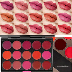 Palette Kaely 15 couleurs rouge mat - vue d'ensemble et pigments riches.