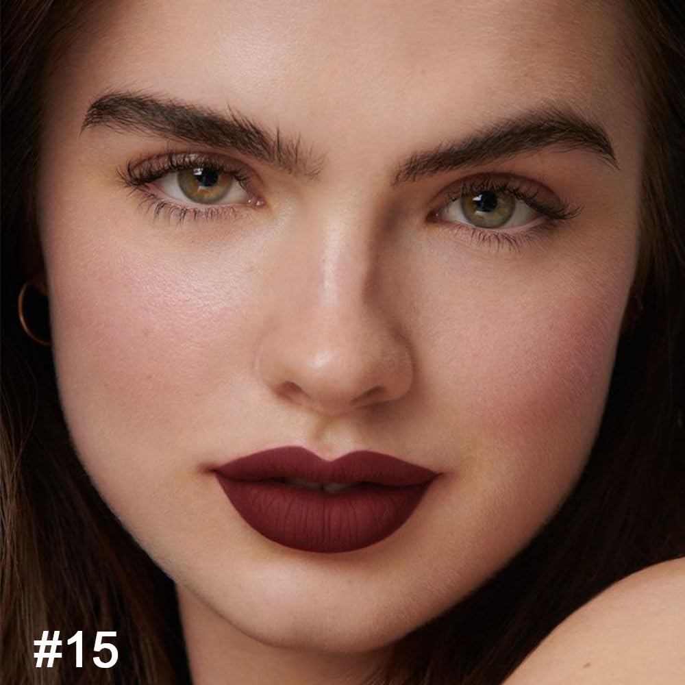 Kaely rouge-levres: teinte mate résistante à l'eau pour un look sûr.