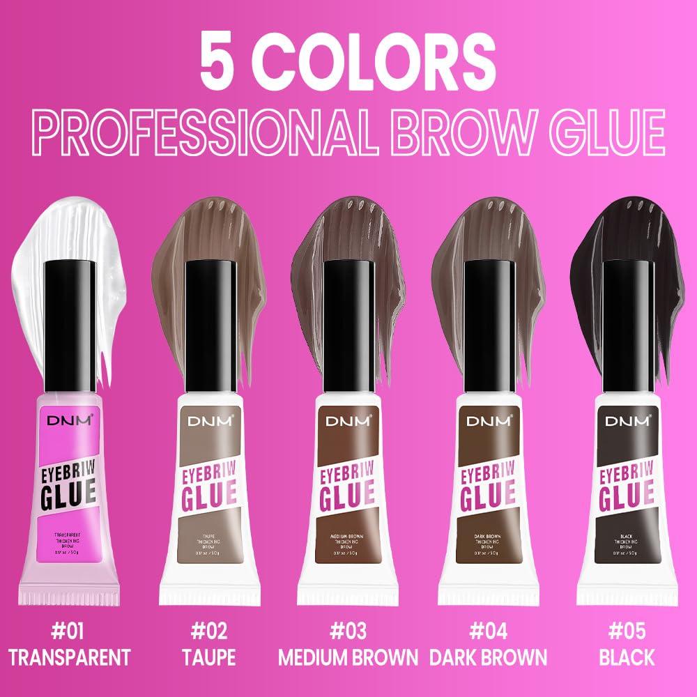Sourcils nets et naturels après application Kaely Brow Glue Transparent.