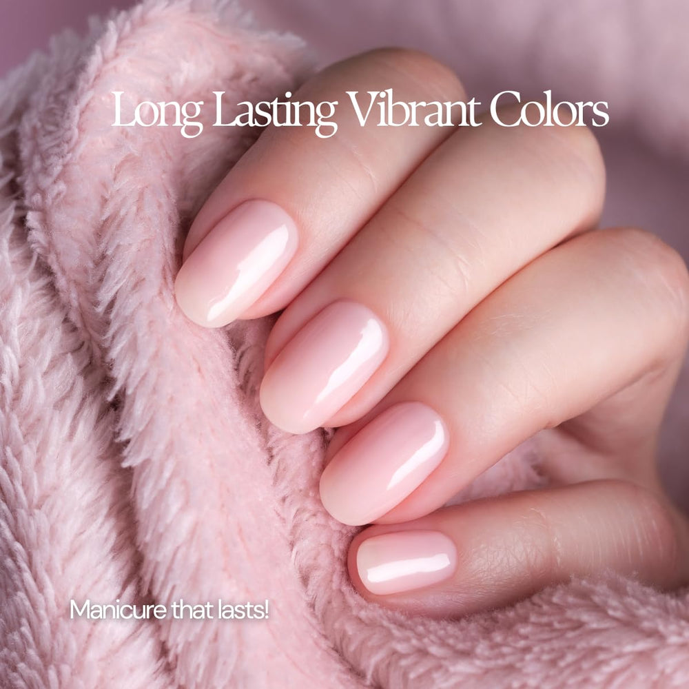 Vernis Karma Naturals couleur brillante pour une manucure sophistiquée.