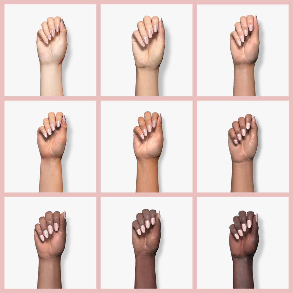 Vernis Karma Naturals nourrit les ongles grâce au calcium et à la couleur durable.