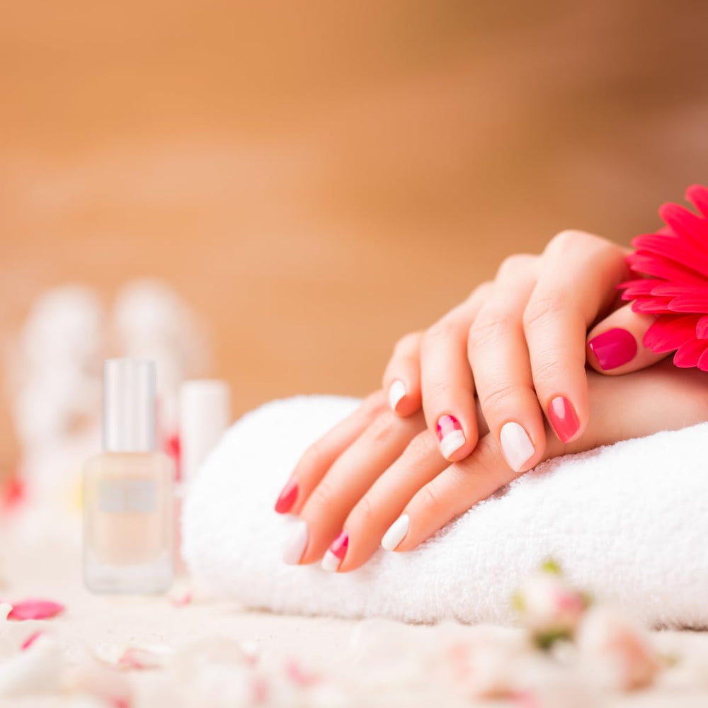 Karma Organic Deep Nutrition est vegan et sans cruauté, respectueux des ongles.