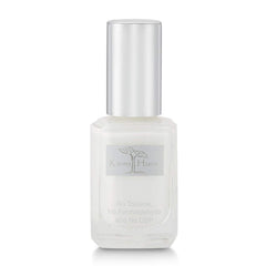 Karma Organic vernis en bouteille Blanc Français pour une manucure propre.