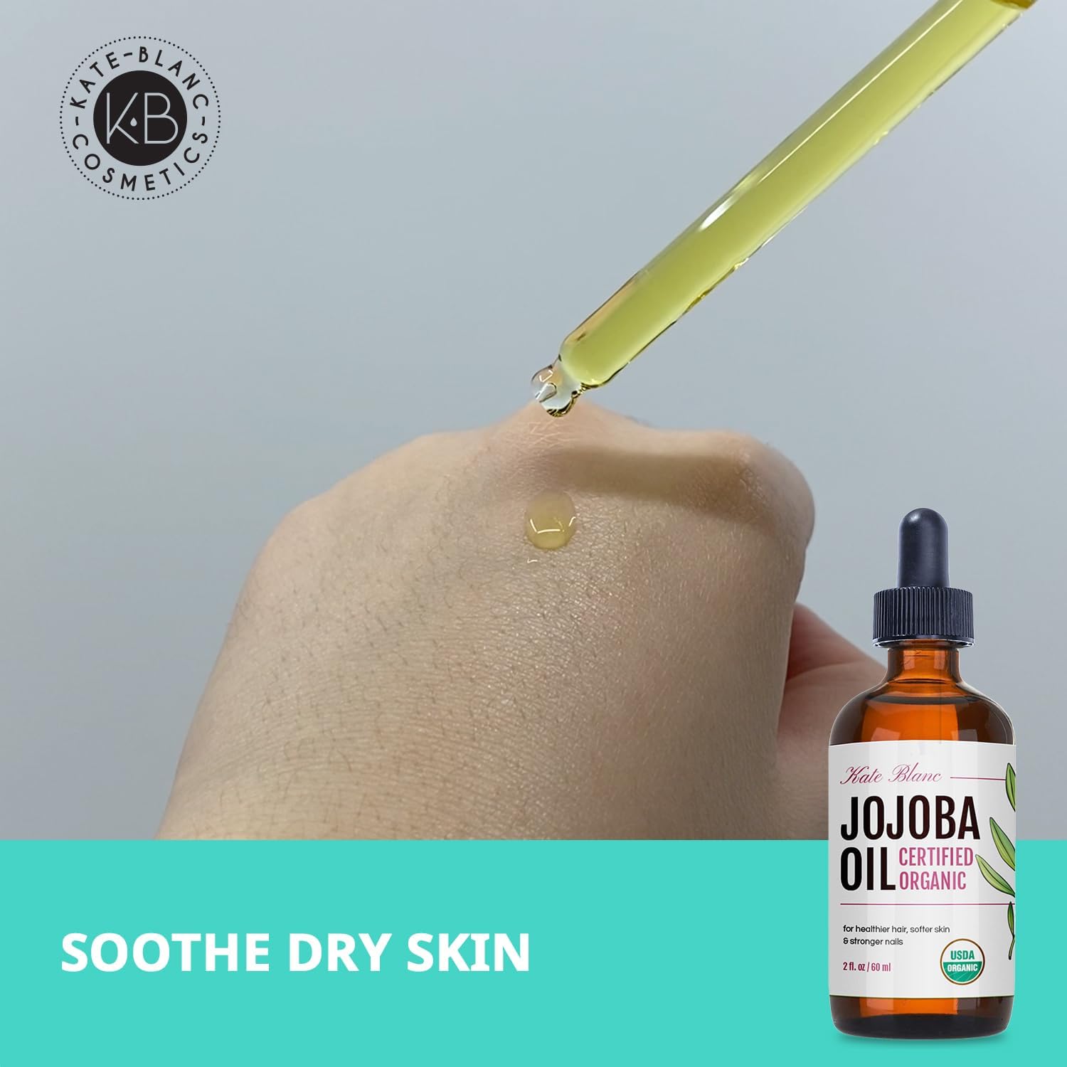 Soin gua sha avec huile jojoba Kate Blanc pour un massage facial fluide.