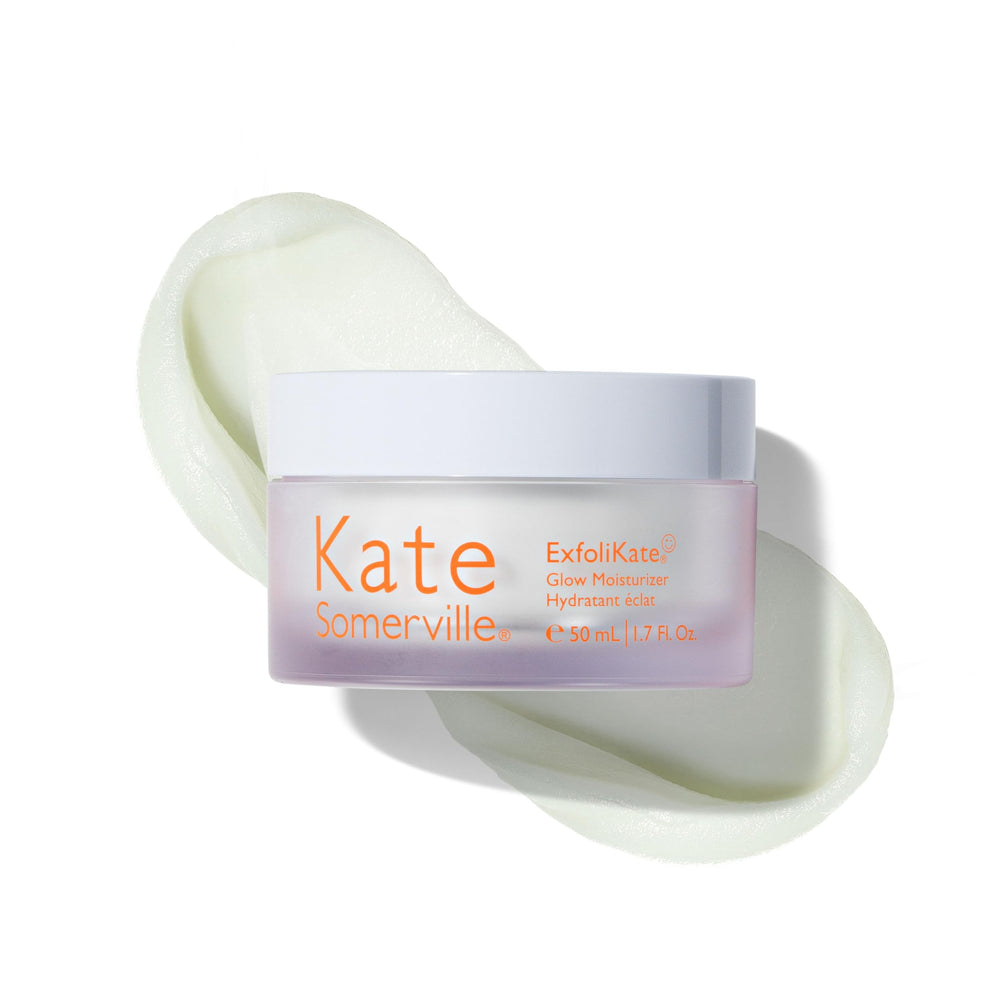 Kate Somerville ExfoliKate Glow Moisturizer – bouteille montrant l'éclat immédiat et la douceur.