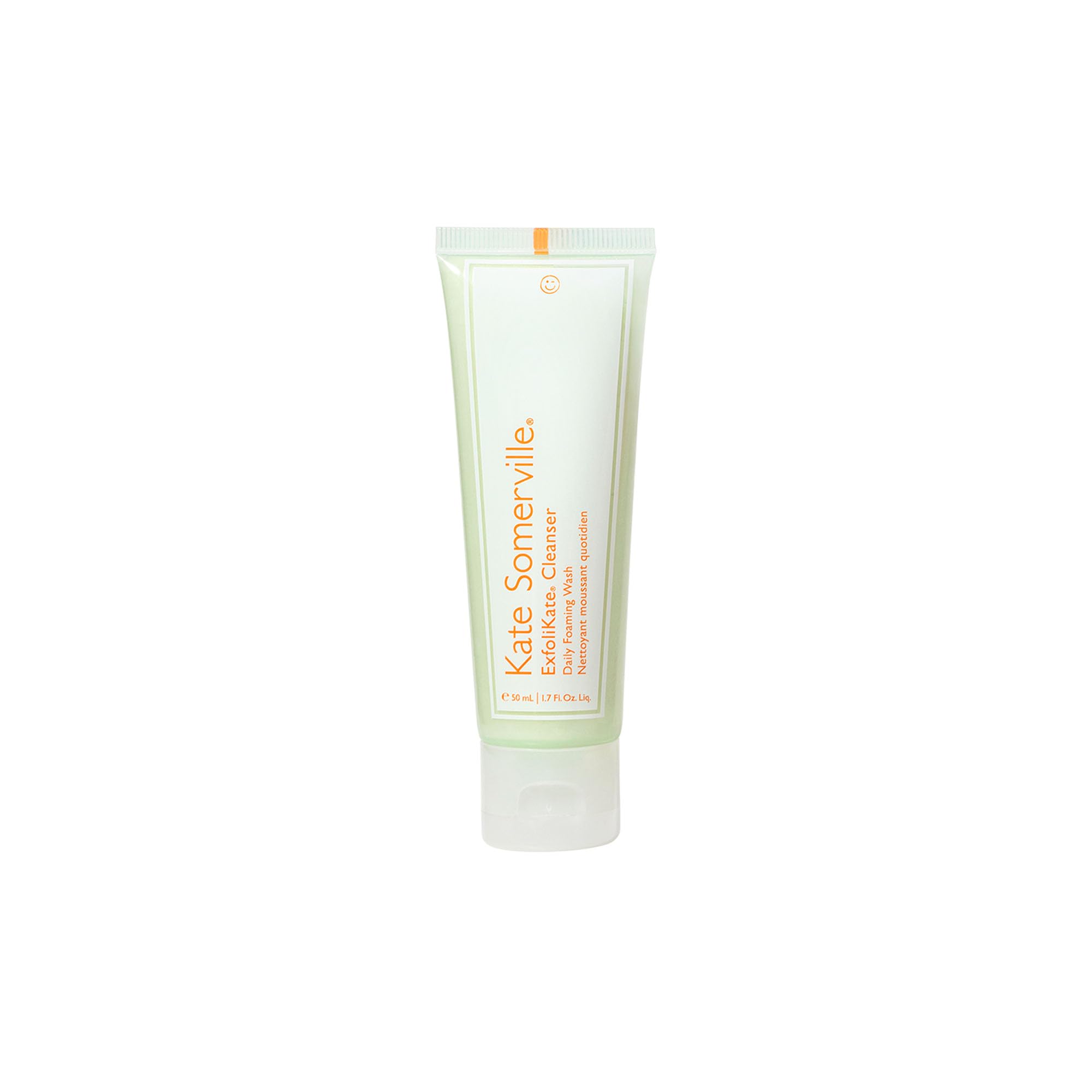 Nettoyage quotidien avec le nettoyant mousse Kate Somerville