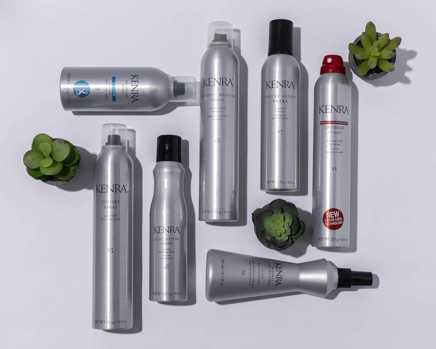 Kenra Professionnel Spray Thermique 19, convient à tous les types de cheveux.