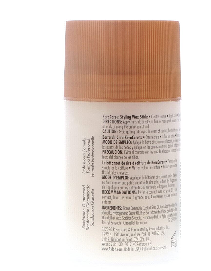 Keracare bâton cire coiffante en action sur cheveux, contrôle des mèches.