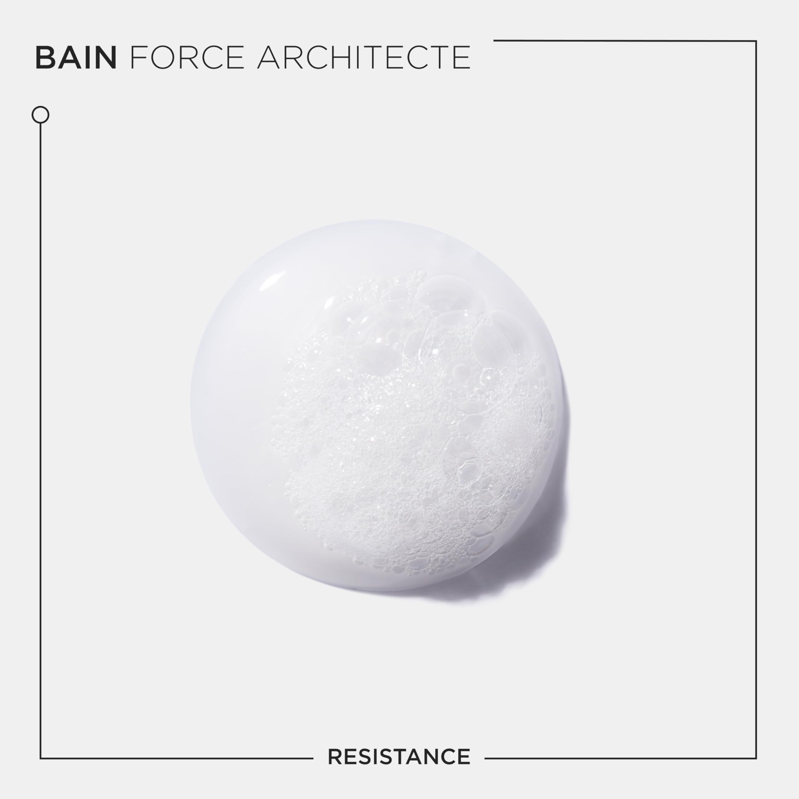 Kérastase Résistance Bain Force Architecte, convient à une routine capillaire régulière pour cheveux fragiles.