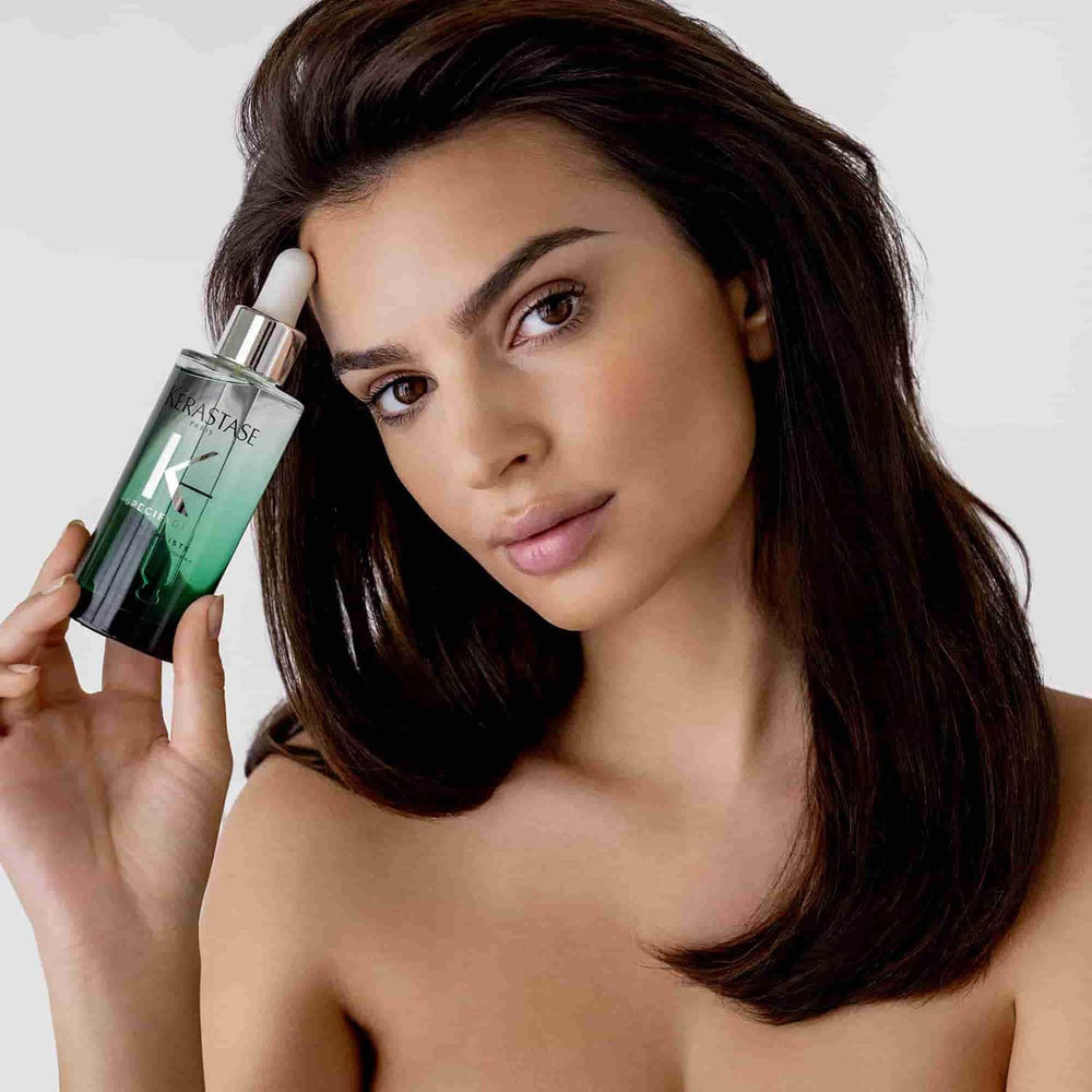 Association avec Bain Divalent et Masque Rehydrant pour revitaliser.