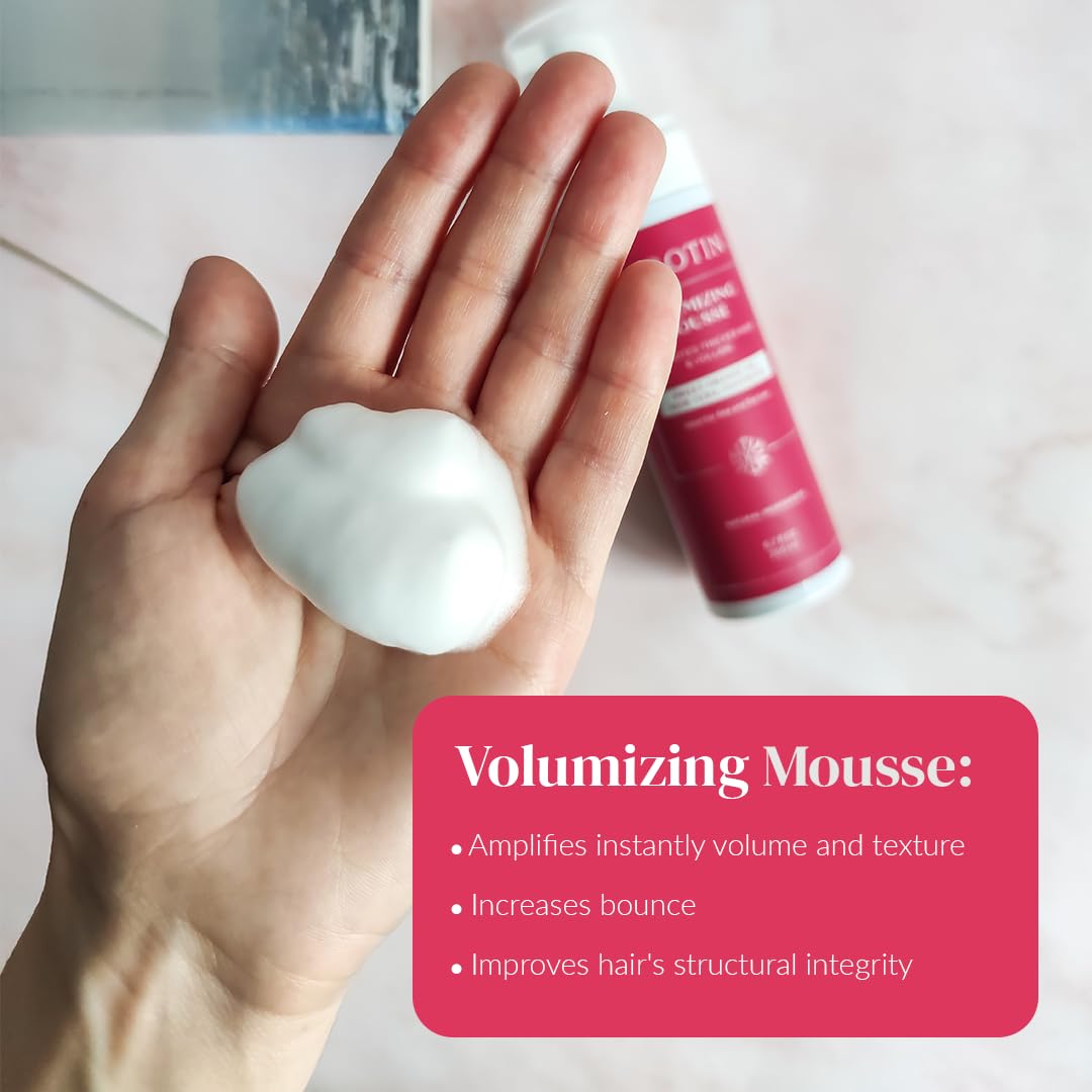 Sécher au diffuseur avec Kerotin Mousse Volume pour un volume durable et une texture définie.