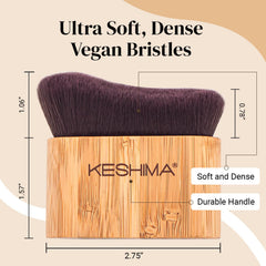 Brosse Kabuki KESHIMA pour une application précise du bronzant visage.