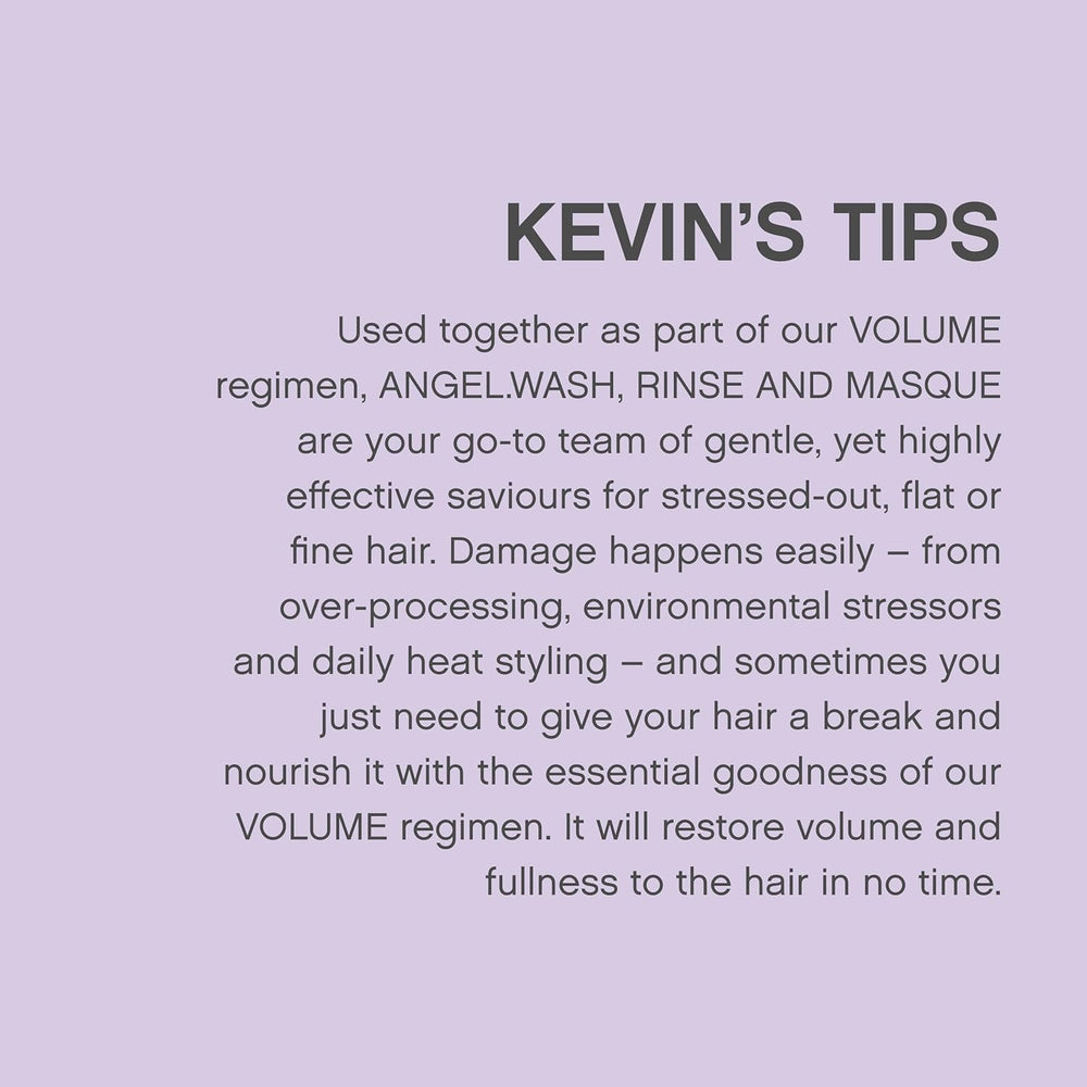 Cheveux colorés sous lumière, brillance améliorée après KEVIN.MURPHY Blonde.Angel.Wash.