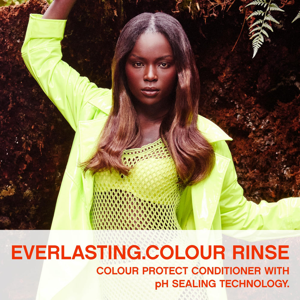 KEVIN.MURPHY EVERLASTING.COLOUR RINSE – Application légère qui scelle la couleur après le lavage.
