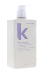 Application sur cheveux, Hydrate Me Rinse révèle brillance naturelle et couleur protégée.
