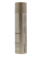 Brume de coiffage Kevin Murphy Session Spray fixant légèrement le style.