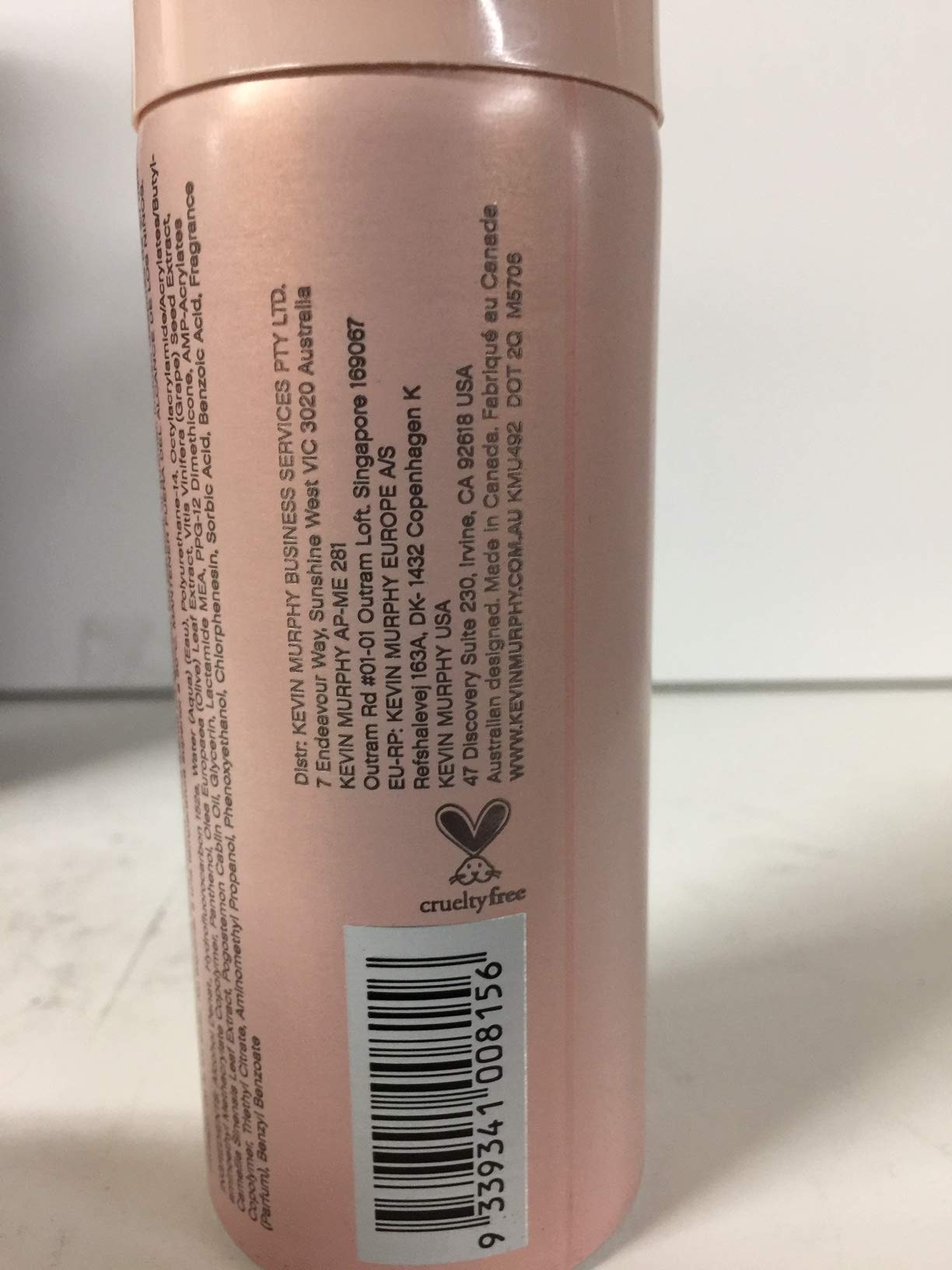 KEVIN.MURPHY SESSION.SPRAY FLEX idéal pour une utilisation quotidienne et des coiffures variées