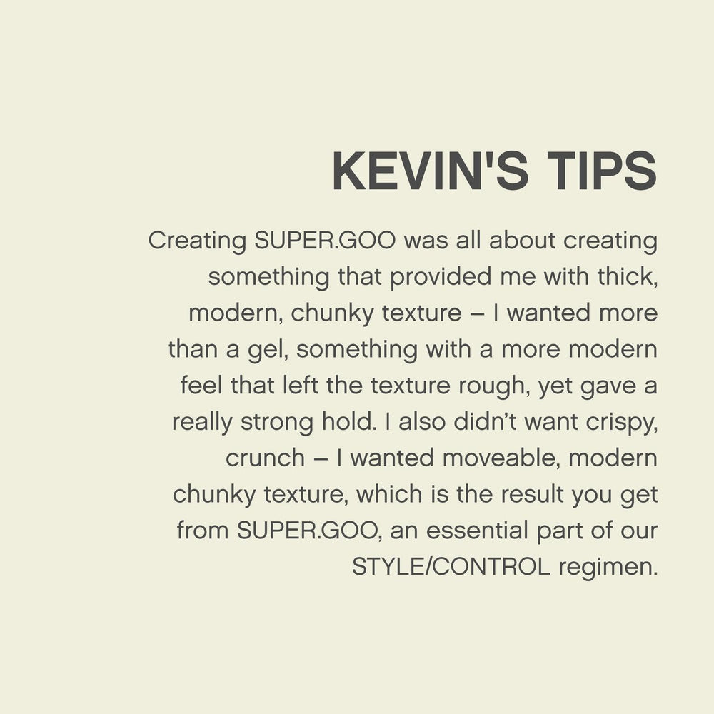 Finition naturelle et formule sans paraben ni sulfate avec KEVIN.MURPHY SUPER.GOO.