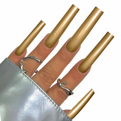 Bouteille KIARA SKY Gel – or brillant pour design élégant.
