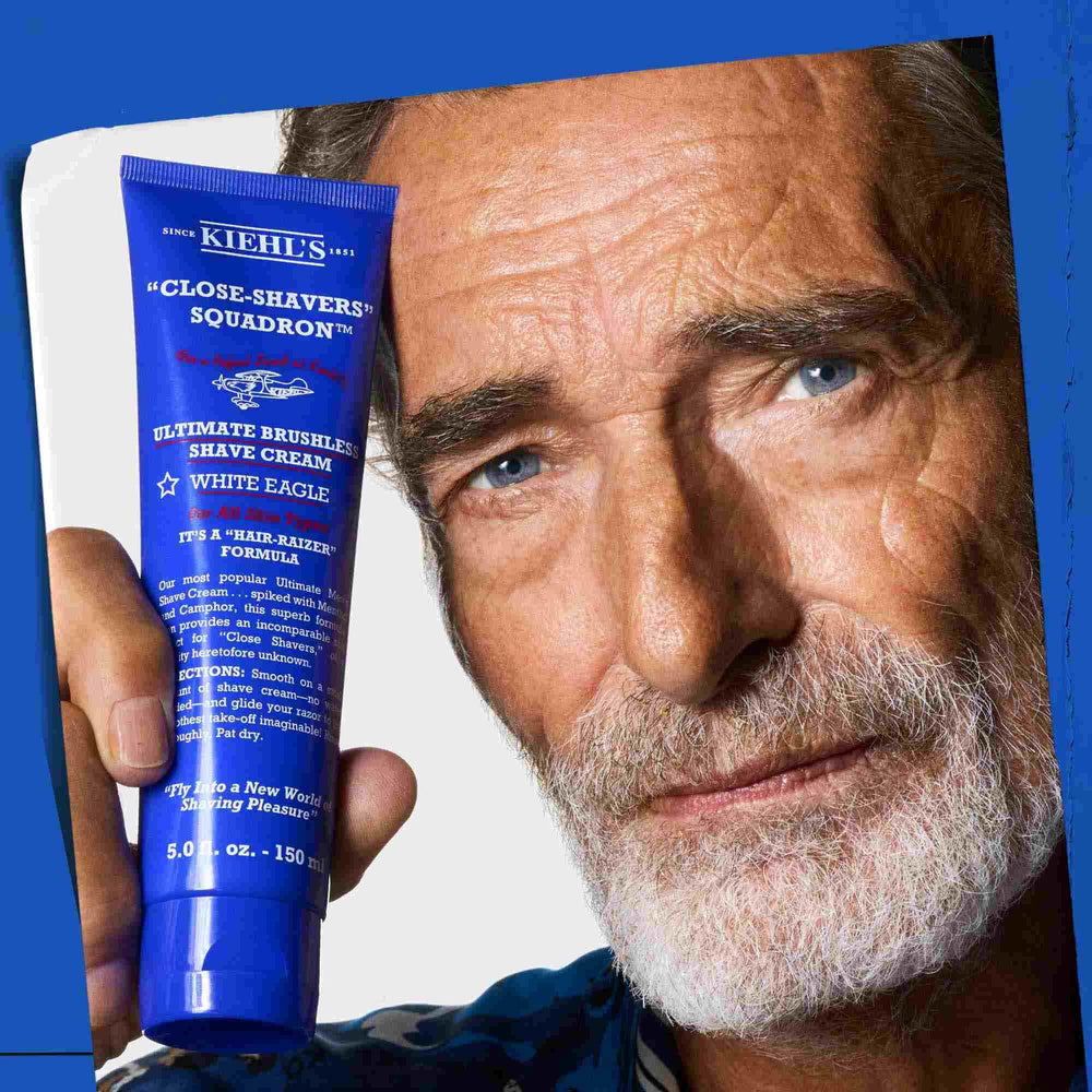 Emballage blanc élégant de la crème de rasage Kiehl's